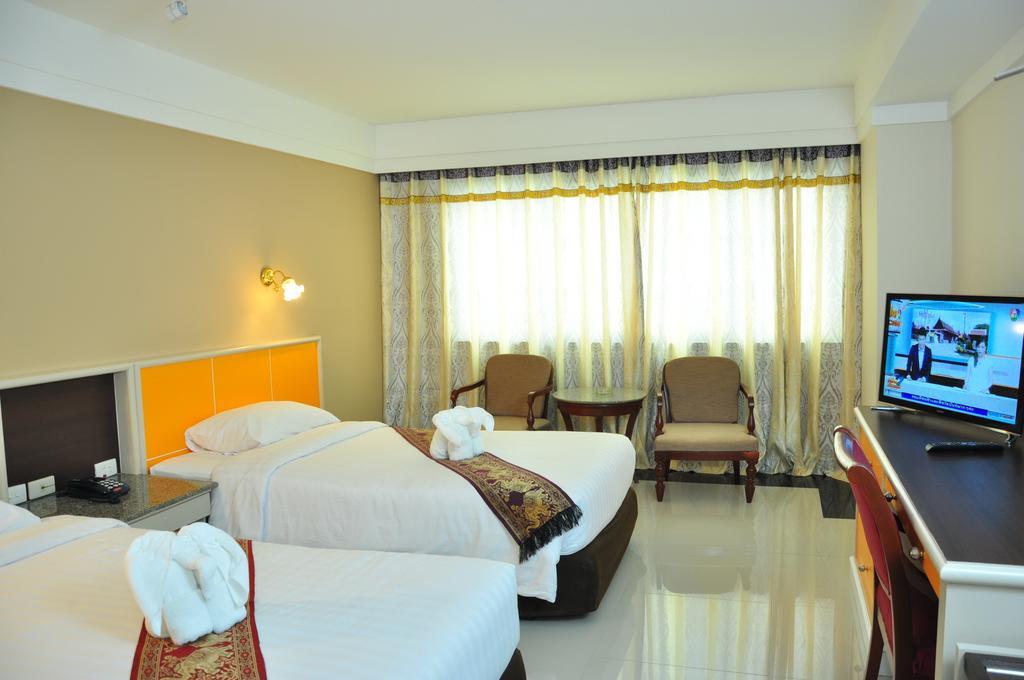 Grand Naga Hotel Udon Thani Bilik gambar