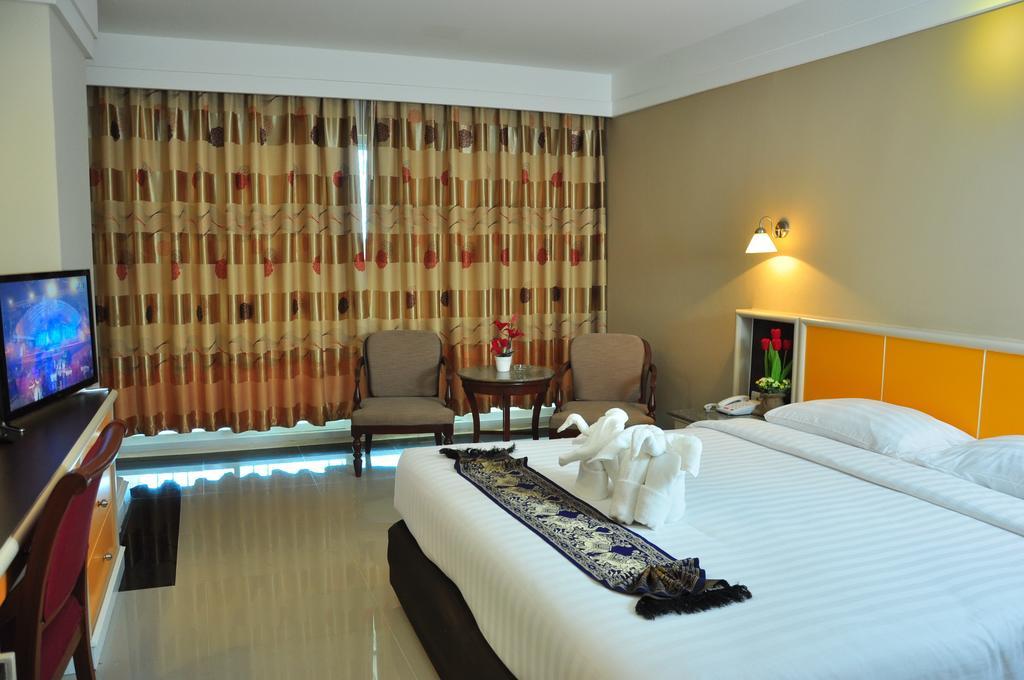 Grand Naga Hotel Udon Thani Bilik gambar
